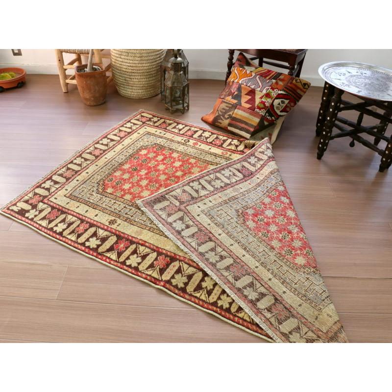 トライバルラグ トルコ絨毯 手織り 162x106cm アナトリア南部ブルドゥル産 |  | 12