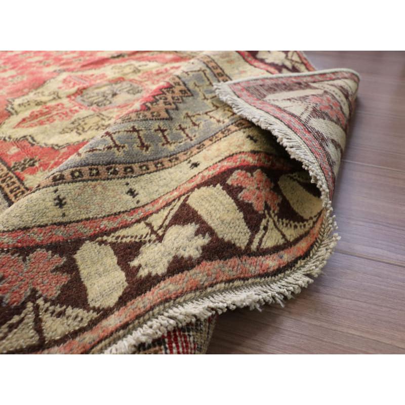 トライバルラグ トルコ絨毯 手織り 162x106cm アナトリア南部ブルドゥル産 |  | 13