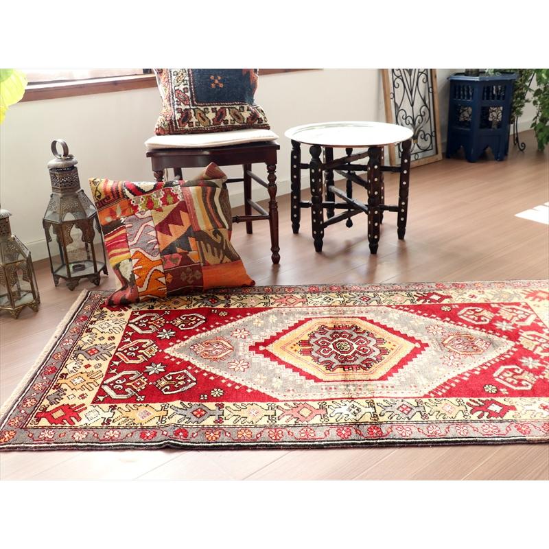 トルコ　ヴィンテージラグ　手織り絨毯  162x85cm  ヤヒヤル地方の伝統柄 | ブランド登録なし | 05