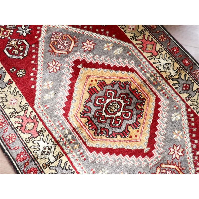 107cmx52cm年代トルコ絨毯手織り絨毯ヴィンテージラグ