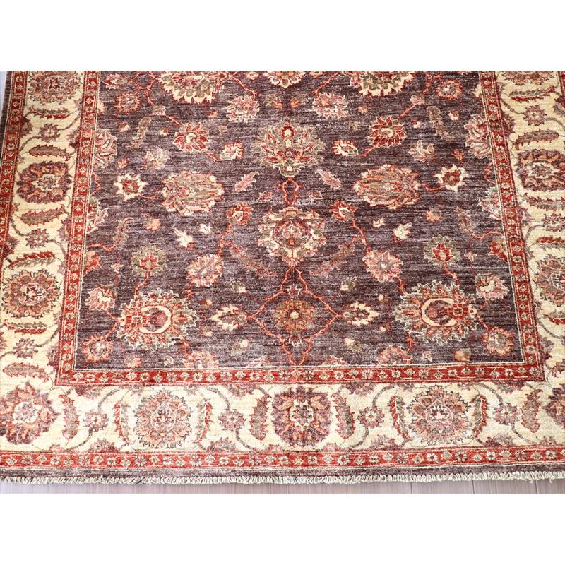 トルコ絨毯　宮廷を飾った１６世紀のウシャクじゅうたんデザイン  231x177cm  伝統柄 ウール100％手織り/工芸品カーペット | ブランド登録なし | 03