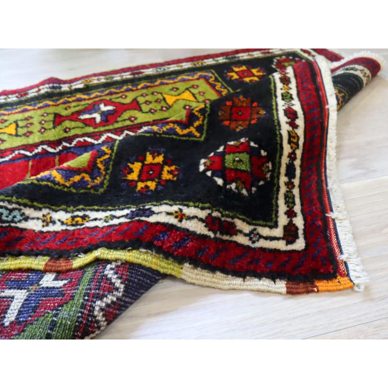 トライバルラグ 手織り絨毯 トルコ 111x85cm ウシュクラル　赤いミフラープ | ブランド登録なし | 08