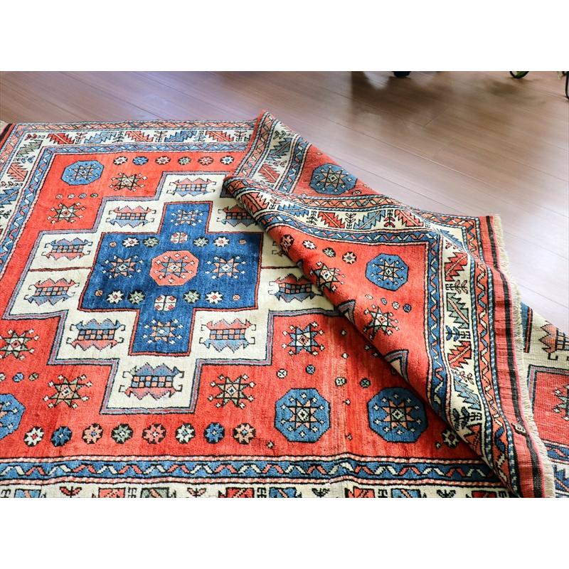 トルコ絨毯 手織り ウール チャナッカレ 182x133cm カザックデザイン