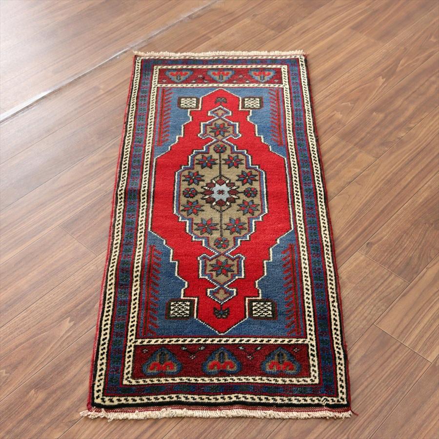 トルコ絨毯 ヤストゥク 126x56cm コンヤ メダリオン | 