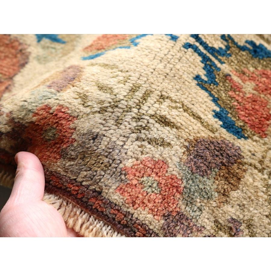 手織り絨毯 小さなサイズ 47x74cm コンヤ バラのデザイン |  | 05