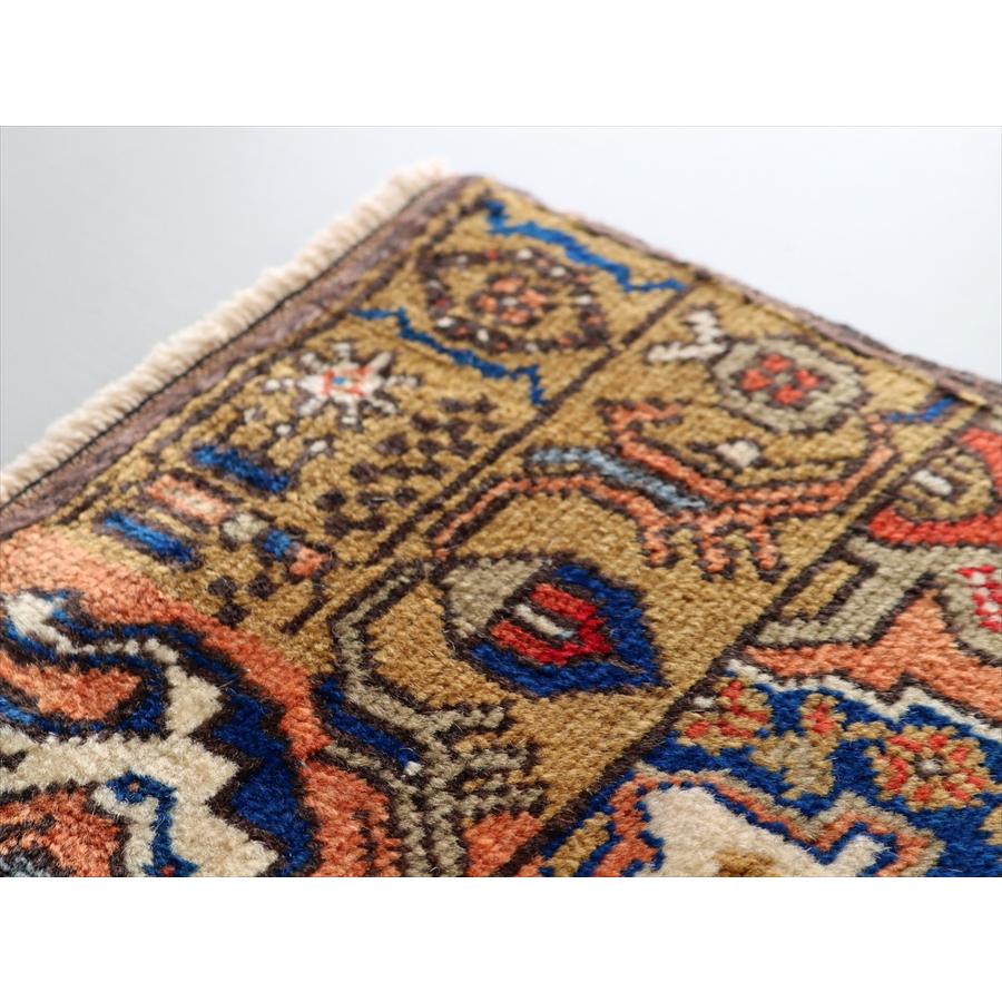 デザインサンプル 手織り絨毯 73x34cm 小さなサイズ コンヤ |  | 05