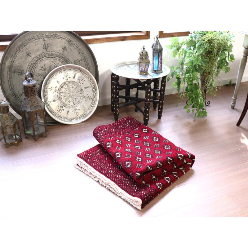 バルーチ ラグ 部族絨毯 手織り 198x119cm あずき色 連なるひし形