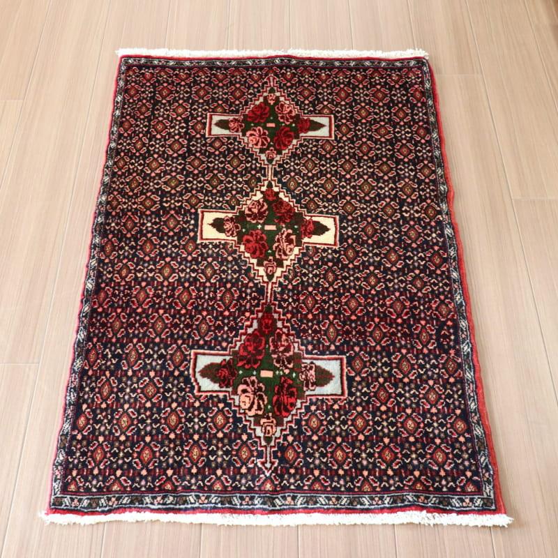 ペルシャ絨毯 サナンダージ 112x73cm セネ バラの花のメダリオン | 