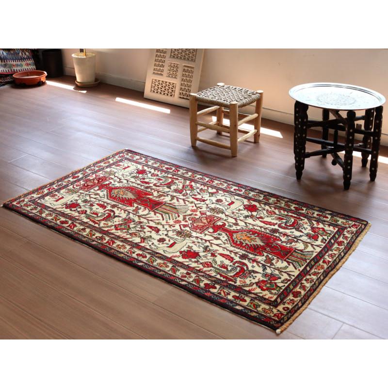 イランの手織り絨毯 バルーチ 152x87cm 動物と花 | ブランド登録なし | 01