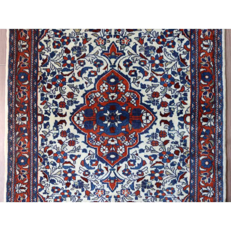 部族絨毯 サルーク 125x70cm 細かな織りの花模様 | ブランド登録なし | 02