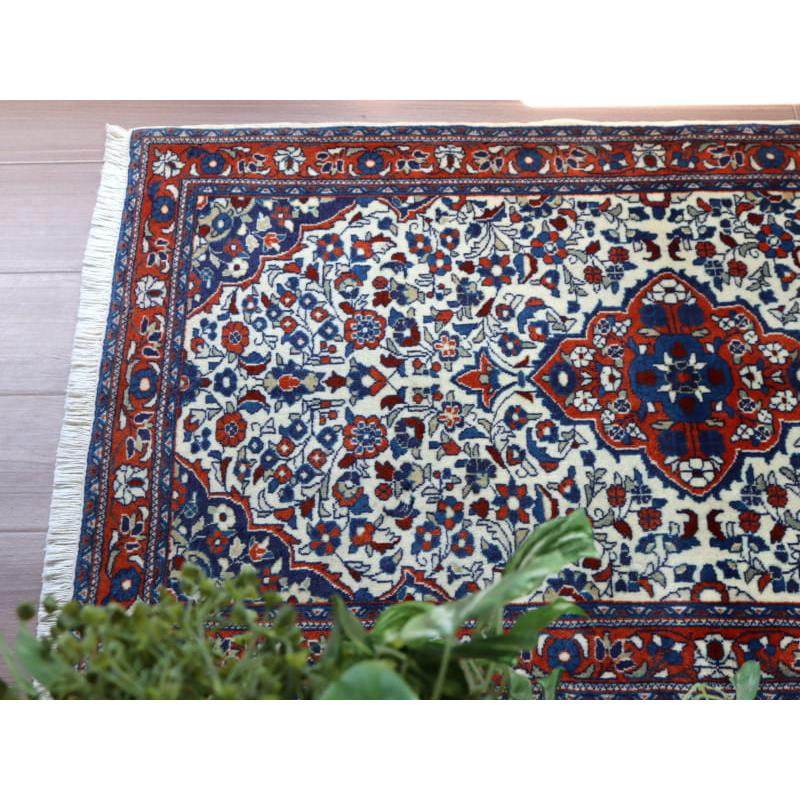 部族絨毯 サルーク 125x70cm 細かな織りの花模様 | ブランド登録なし | 03