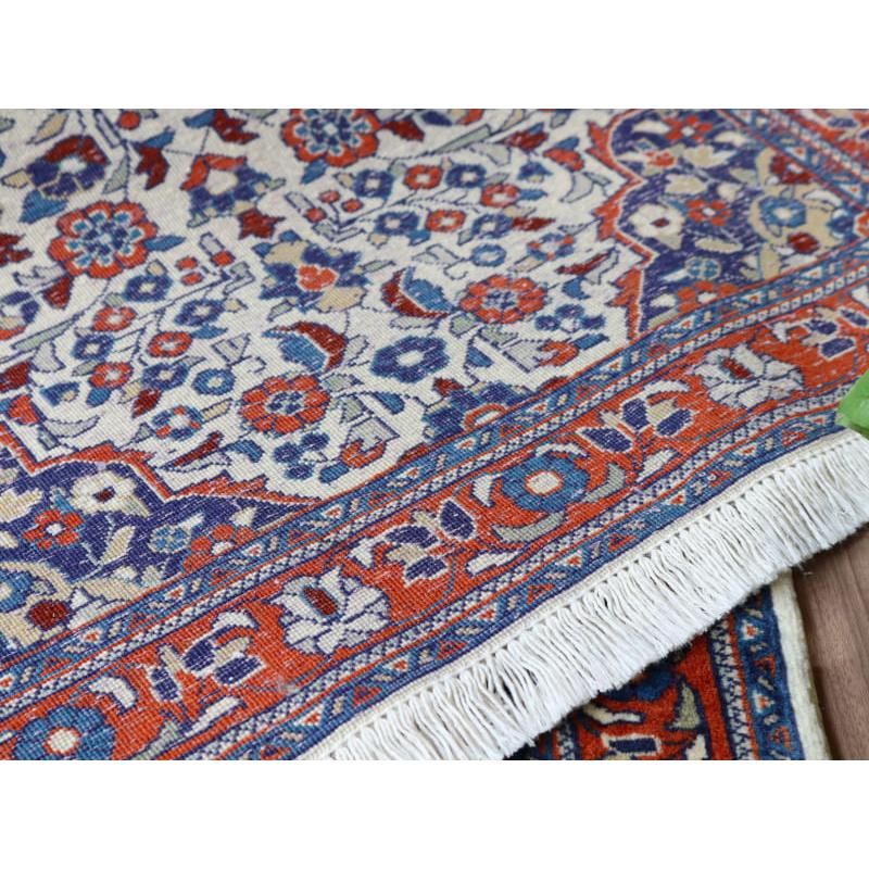 部族絨毯 サルーク 125x70cm 細かな織りの花模様 | ブランド登録なし | 09