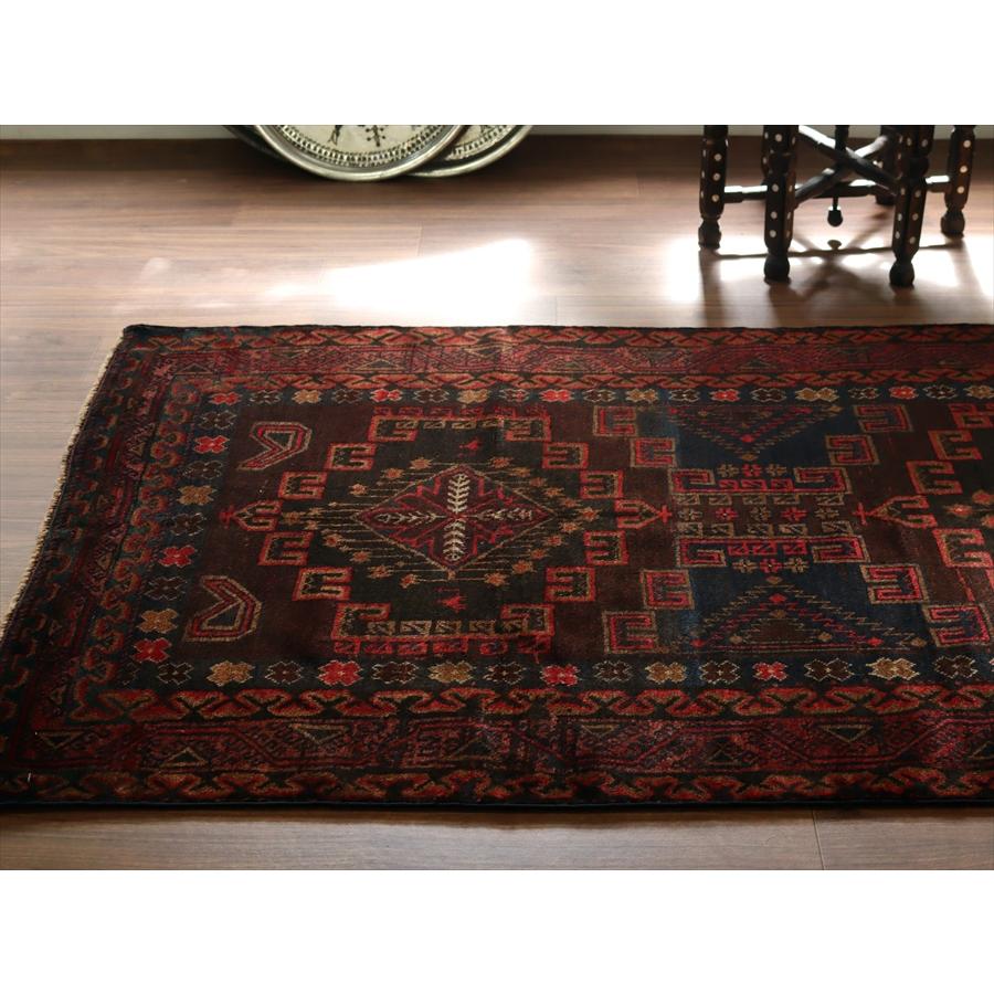 バルーチ族の絨毯 196x111cm ２つのメダリオン |  | 03