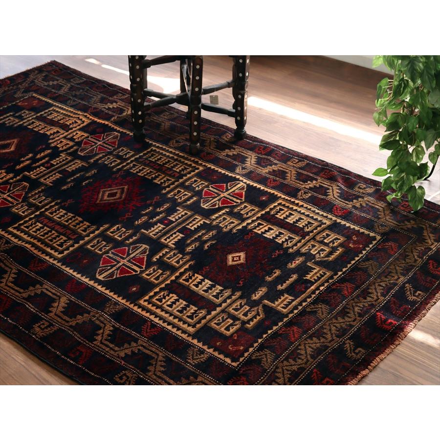 トライバルラグ バルーチ 206x121cm 幾何学模様とメダリオン ネイビー |  | 05