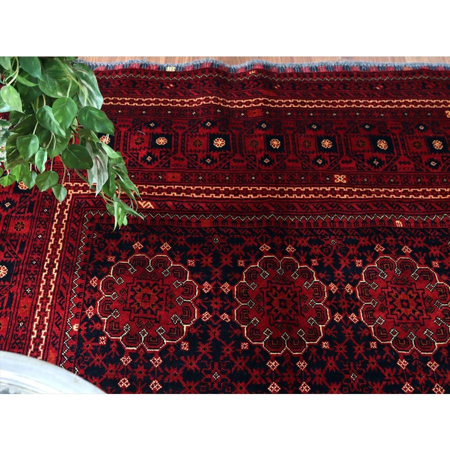 アフガニスタン産 手織り絨毯 196x155cm クンドゥズ Kunduz　ビロードのようなツヤのある緻密な織り |  | 07