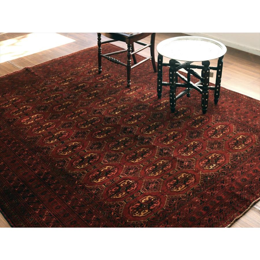 クンドゥズ アフガン絨毯 247x196cm 手織りラグ 細かな織りの幾何学モチーフ |  | 09