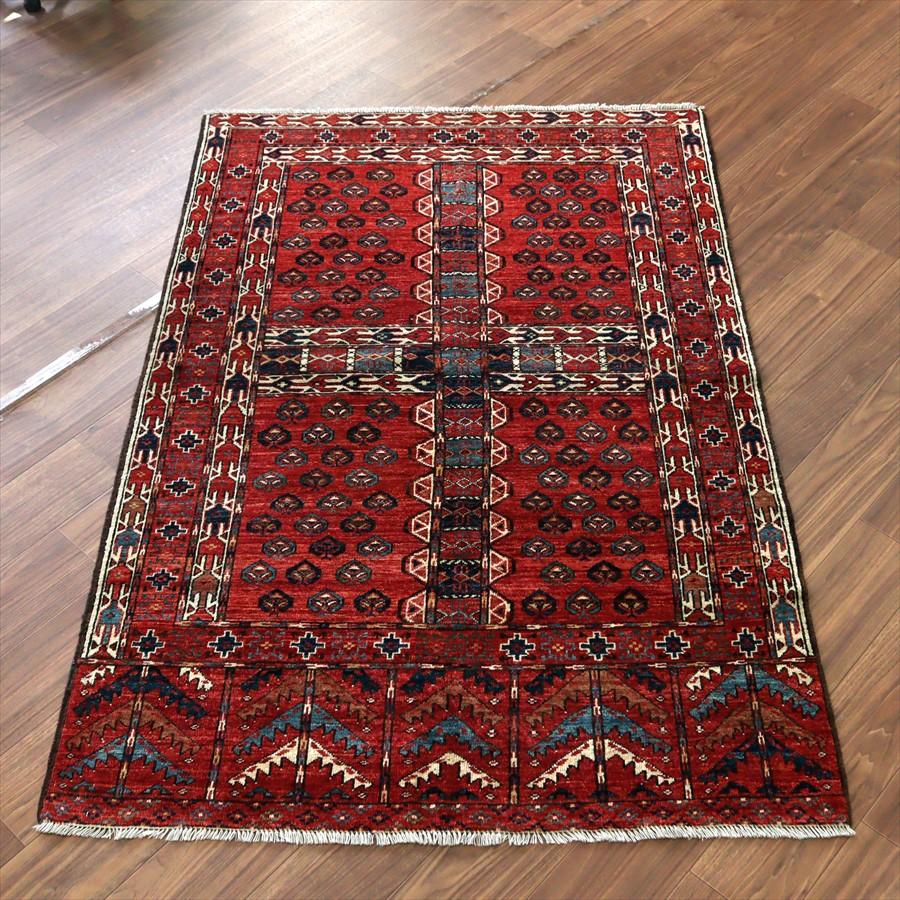 トルコの手織り絨毯 トルクメン族 182x121cm レッド トライバルラグ 草木染 | 