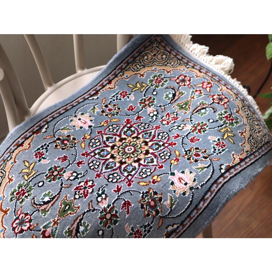 ペルシャ絨毯 ナイン 64x41cm Nain 9La ブルー |  | 02