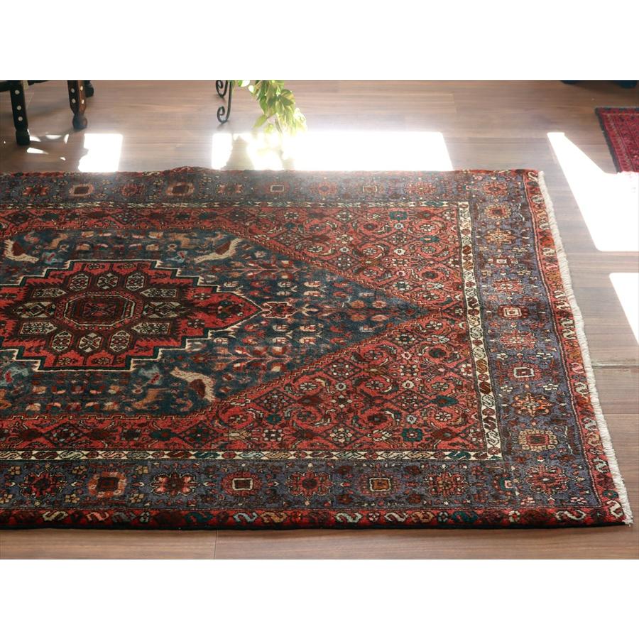 イランの手織り絨毯 ゴルトグ 204x133cm 六角メダリオン レッド ペルシャ絨毯 |  | 02