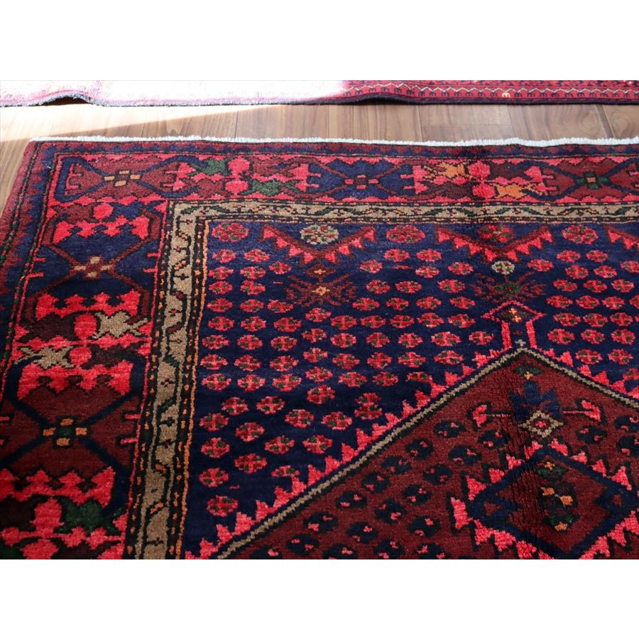 イランの手織り絨毯 ハマダン 229x145cm 六角メダリオン レッド＆ネイビー |  | 06