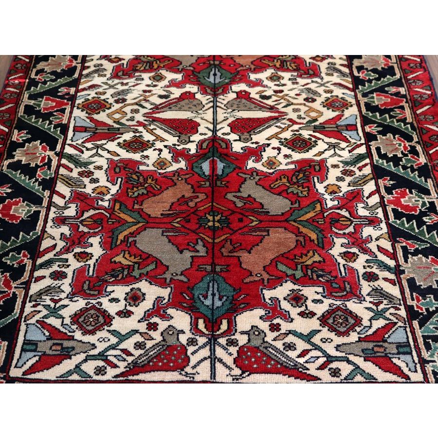 イランの手織り絨毯 バルーチ 171x99cm 動物と花 トライバルラグ |  | 03