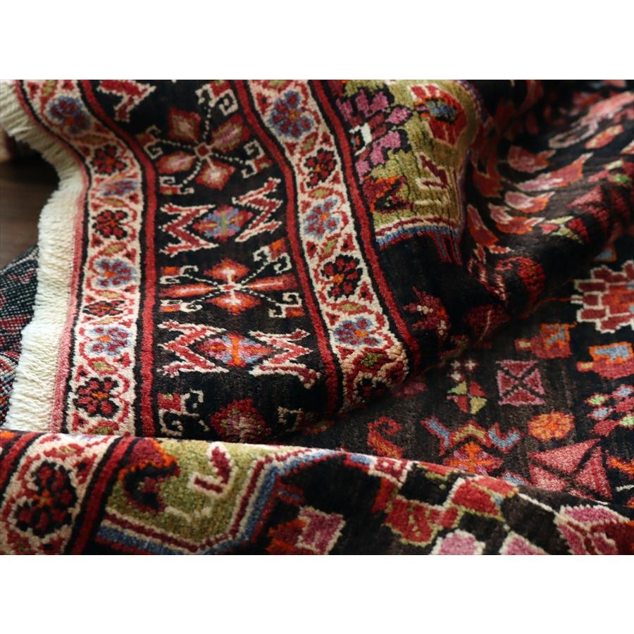 イランの手織り絨毯 バルーチ 219x145cm 小花と幾何学模様 トライバルラグ |  | 11