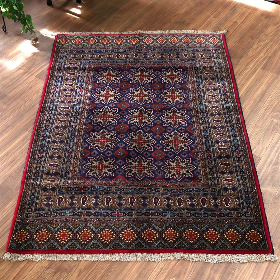 イランの手織り絨毯 マシュハド 175x125cm 連なる幾何学模様 | 