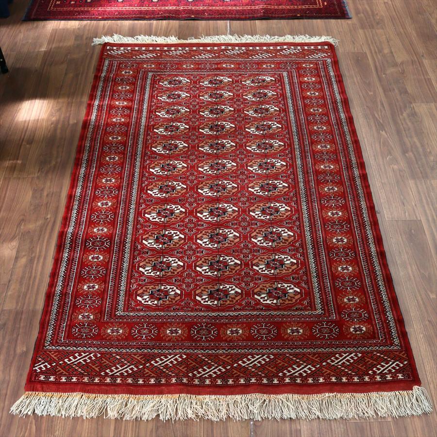 トルクメン族の絨毯 トライバルラグ 208x134cm 連なるギュル文様 手織りラグ | 