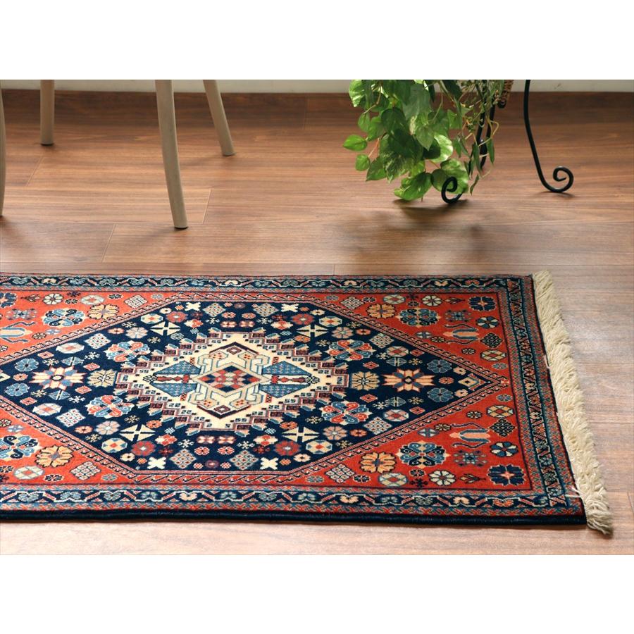 イランの手織りラグ 草木染 91x62cm 六角メダリオン カシュクーリ |  | 02