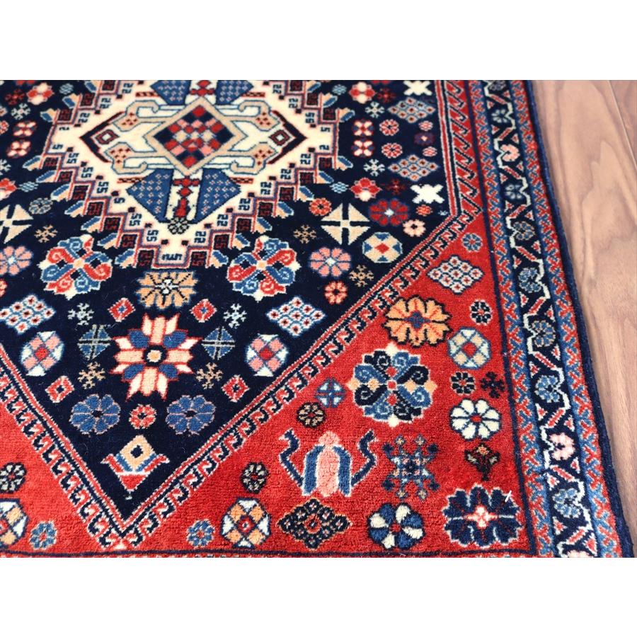 イランの手織りラグ 草木染 91x62cm 六角メダリオン カシュクーリ |  | 04
