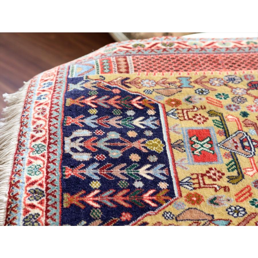 イランの手織りラグ 77x44cm 釣り鐘形のミフラープ カシュクーリ |  | 04