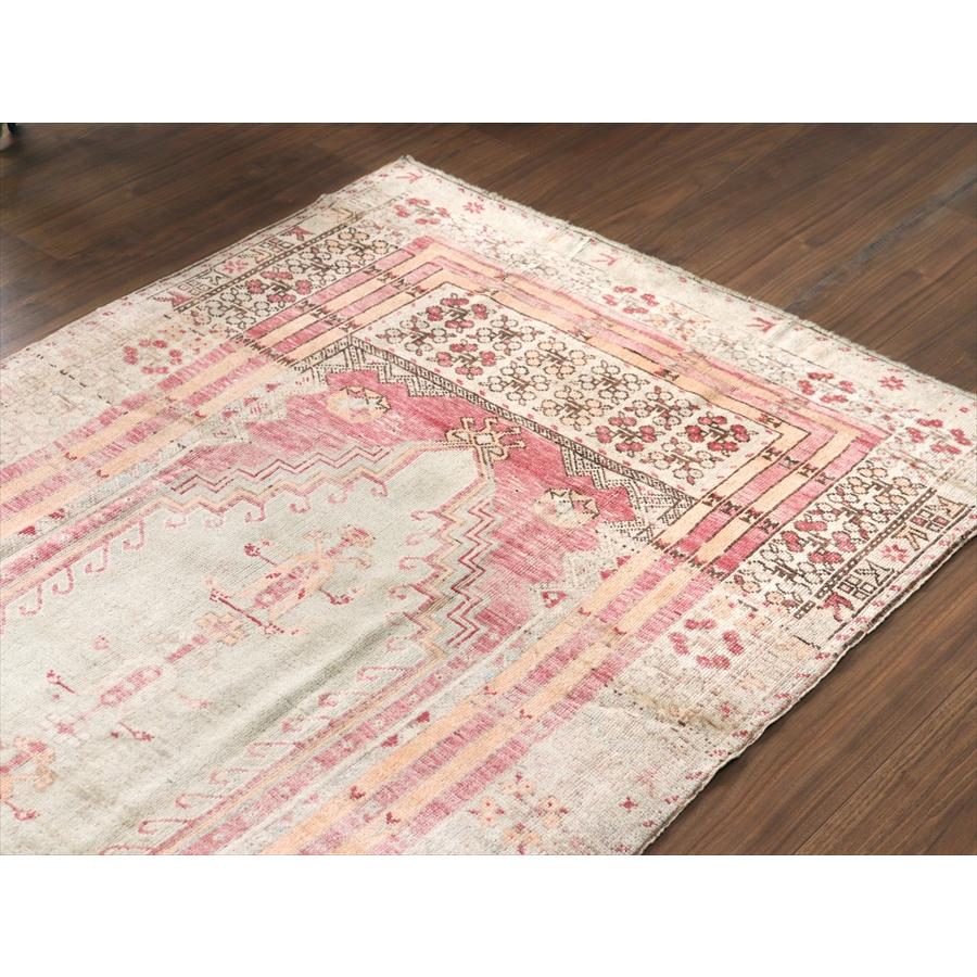 トルコ絨毯 シワス 213x124cm 色褪せたミフラープ |  | 02