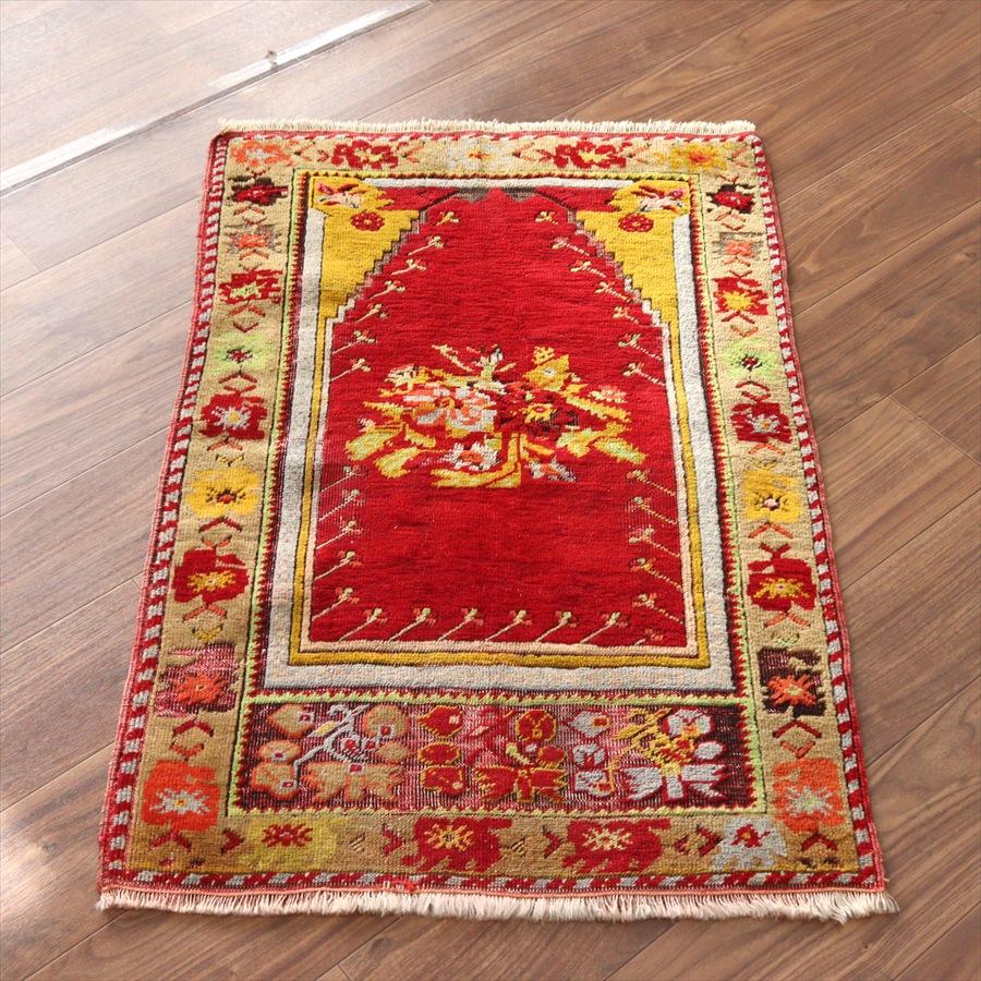 トルコ絨毯 赤いミフラープ 106x69cm フラワーデザイン オールドラグ | 