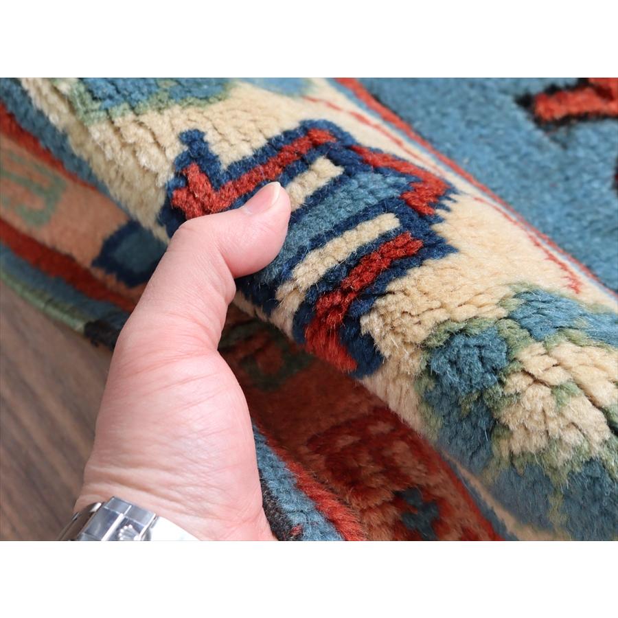 トルコの手織り絨毯 チャナッカレ 148x82cm 幾何学モチーフと小花 |  | 06