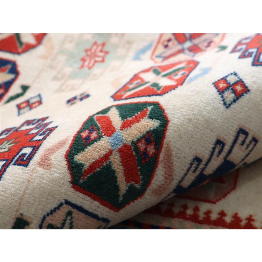 トルコの手織り絨毯 西アナトリア 236x198cm 幾何学模様と小花 ベージュ |  | 15