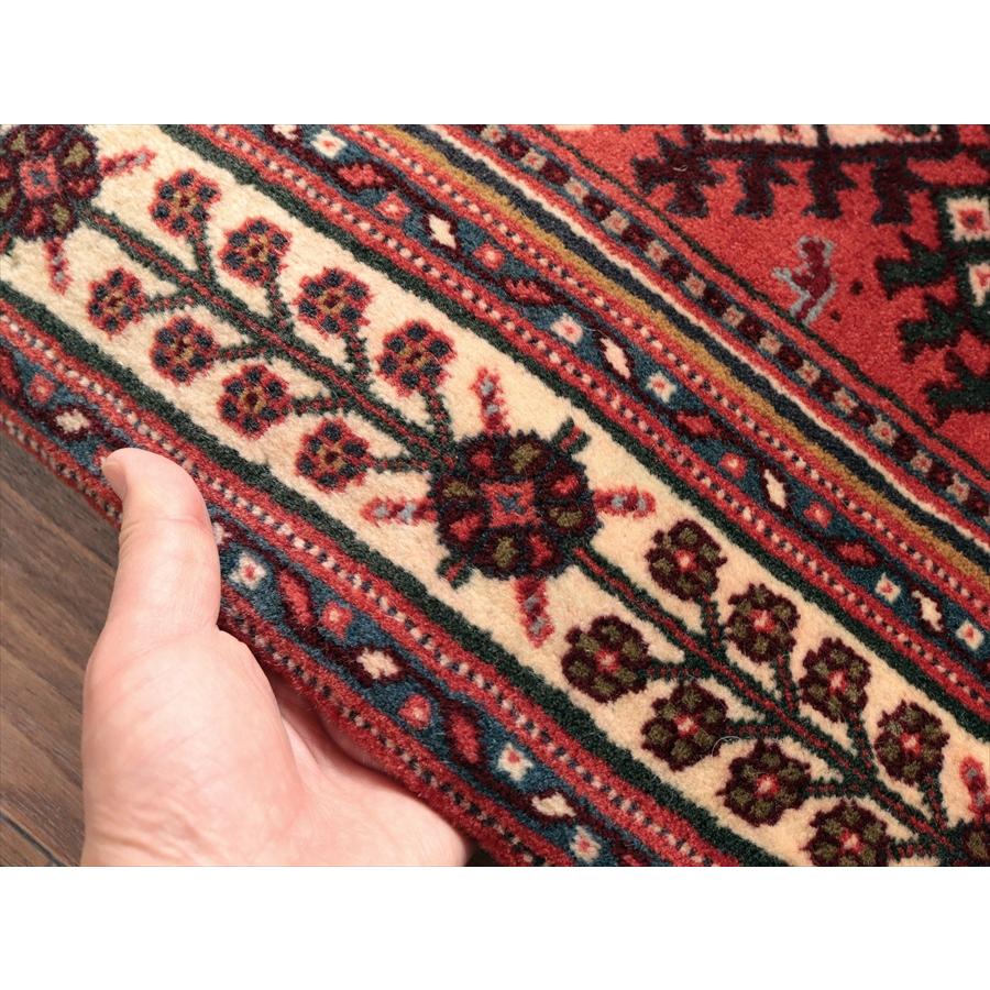 六角メダリオン 部族絨毯 125x82cm カシュカイ族の手織りラグ カシュクーリ |  | 06