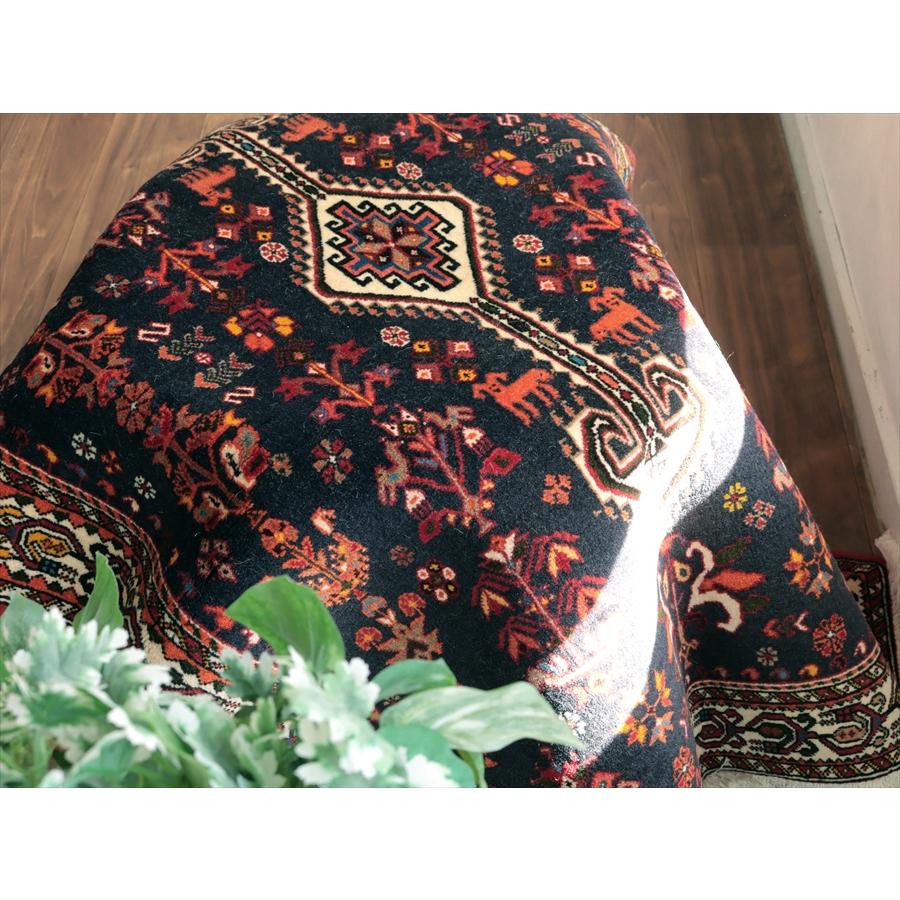 イランの手織りラグ 花と動物 141x105cm ネイビー 部族絨毯 |  | 10