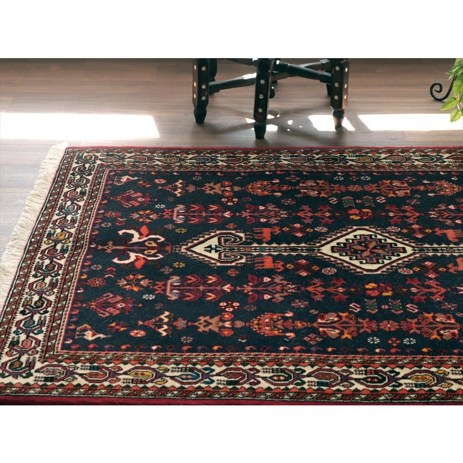 イランの手織りラグ 花と動物 141x105cm ネイビー 部族絨毯 |  | 03