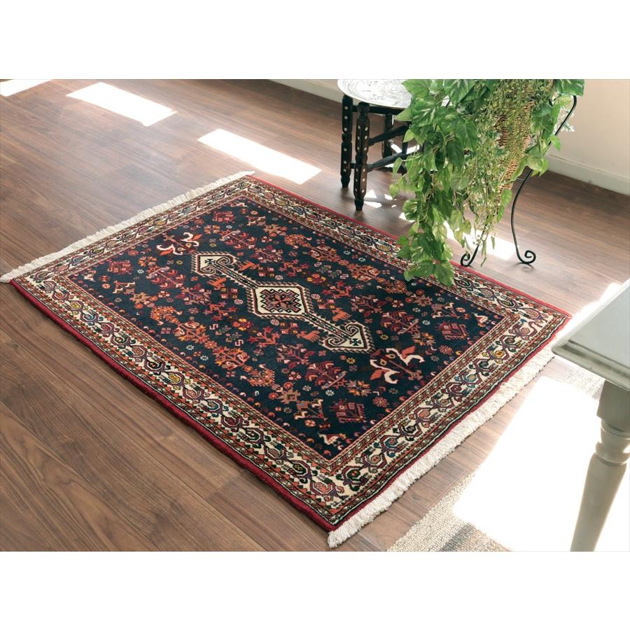 イランの手織りラグ 花と動物 141x105cm ネイビー 部族絨毯 |  | 09