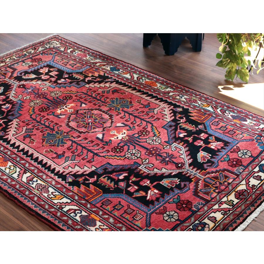 イランの手織りラグ トイセルカン 177x114cm メダリオンと小花 レッド＆ネイビー |  | 04