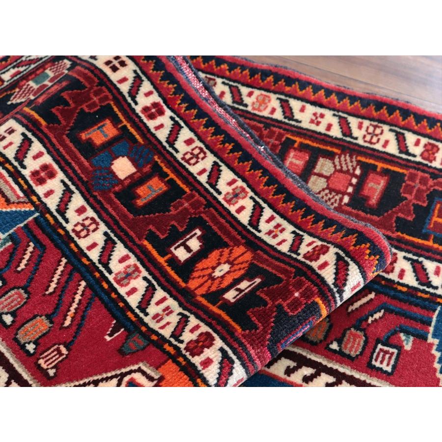 イランの手織りラグ トイセルカン 153x117cm メダリオンと小花 レッド＆ブルー |  | 10