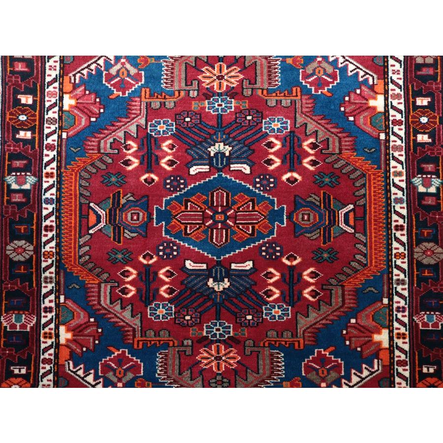イランの手織りラグ トイセルカン 153x117cm メダリオンと小花 レッド＆ブルー |  | 04