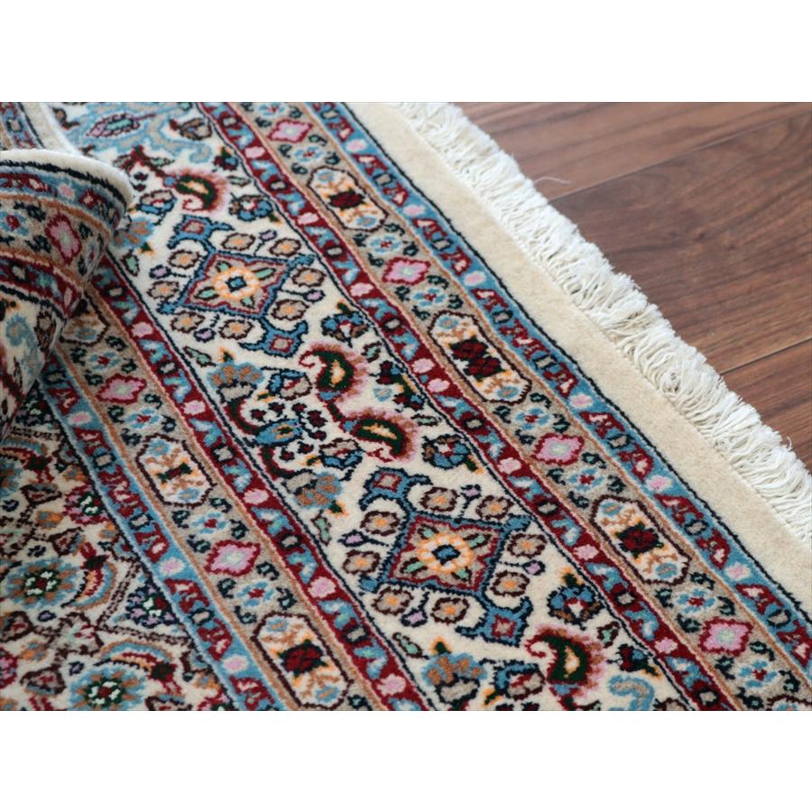 ペルシャ絨毯 ビルジャンド 147x99cm 連なる花のデザイン アイボリー 手織りラグ |  | 11