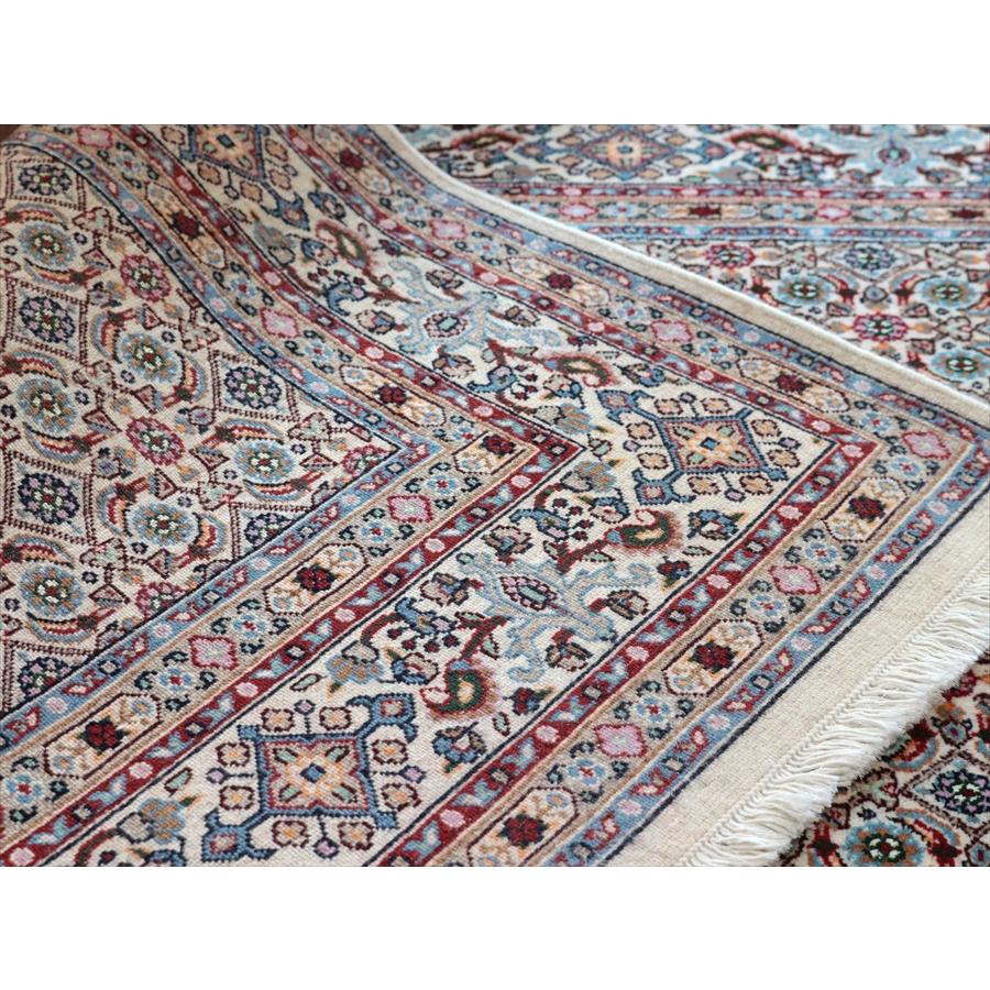 ペルシャ絨毯 ビルジャンド 147x99cm 連なる花のデザイン アイボリー 手織りラグ |  | 12