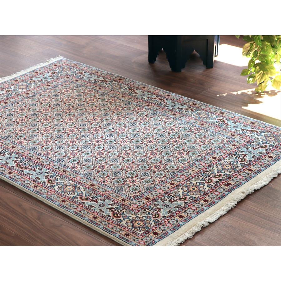 ペルシャ絨毯 ビルジャンド 147x99cm 連なる花のデザイン アイボリー 手織りラグ |  | 02