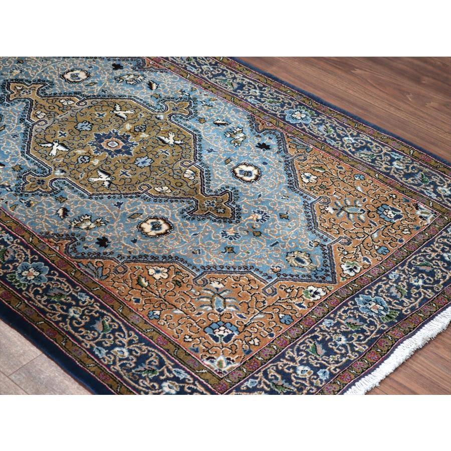 ペルシャ絨毯 シャヘレザー 173x106cm 連なる花模様 ブラウン＆ネイビー 手織りラグ |  | 03