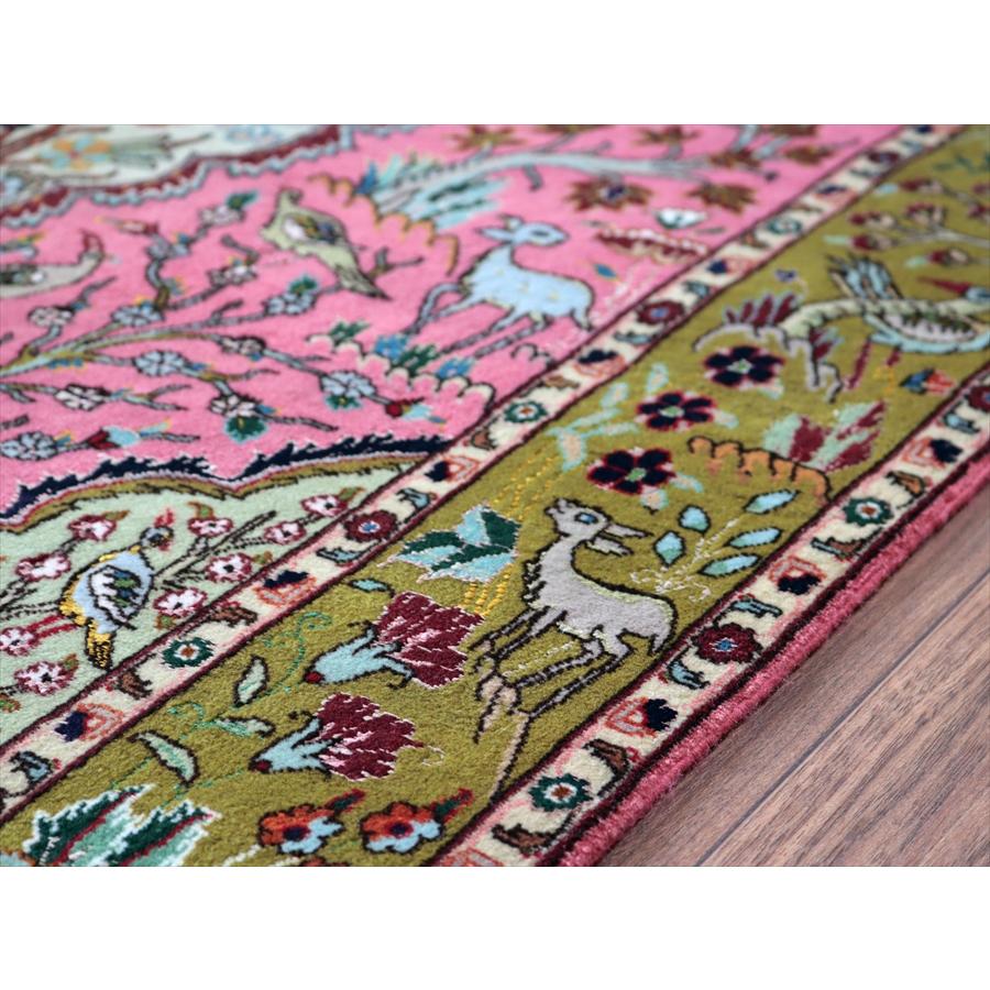 ペルシャ絨毯 タブリーズ 154x99cm 動物と植物 グリーン＆レッド 手織りラグ |  | 07