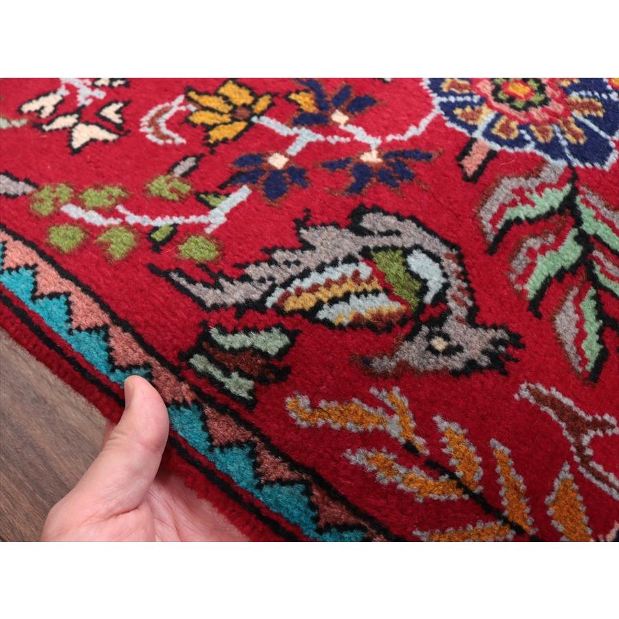 ペルシャ絨毯 タブリーズ 146x100cm 鳥と花々 レッド 手織りラグ |  | 09