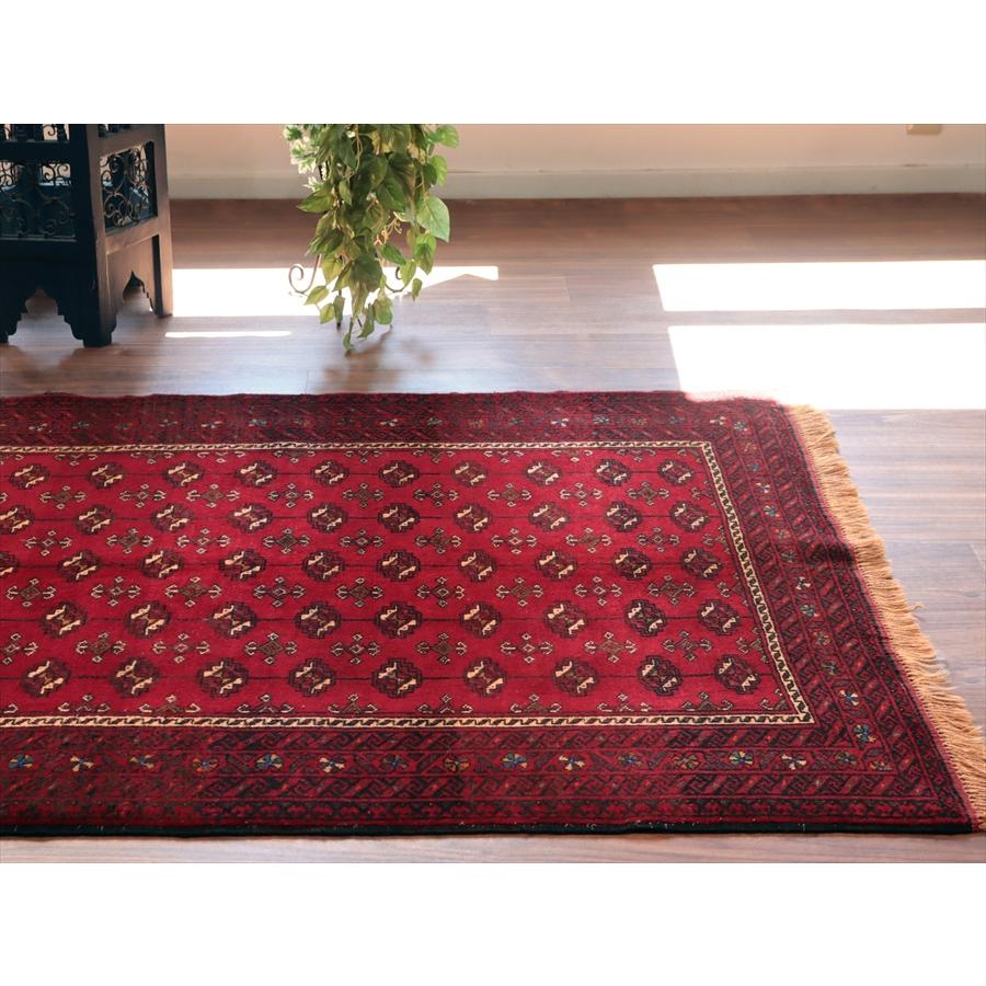 イランの手織りラグ バルーチ 194x114cm 連続する幾何学模様 |  | 02