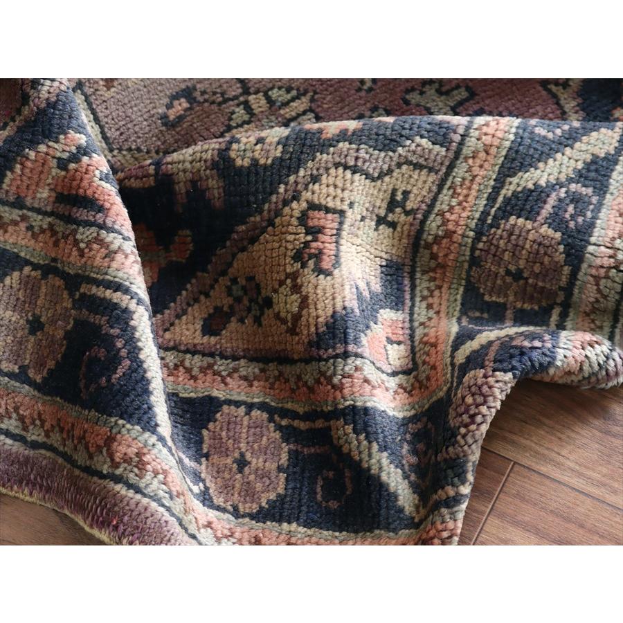 トルコじゅうたん トライバルラグ 180x104cm パステルに色褪せたあたたかみのある色使い |  | 12